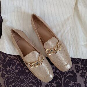 NWT Glimmer of Spring Brushed Gold Leather Loafer Donald  Plliner